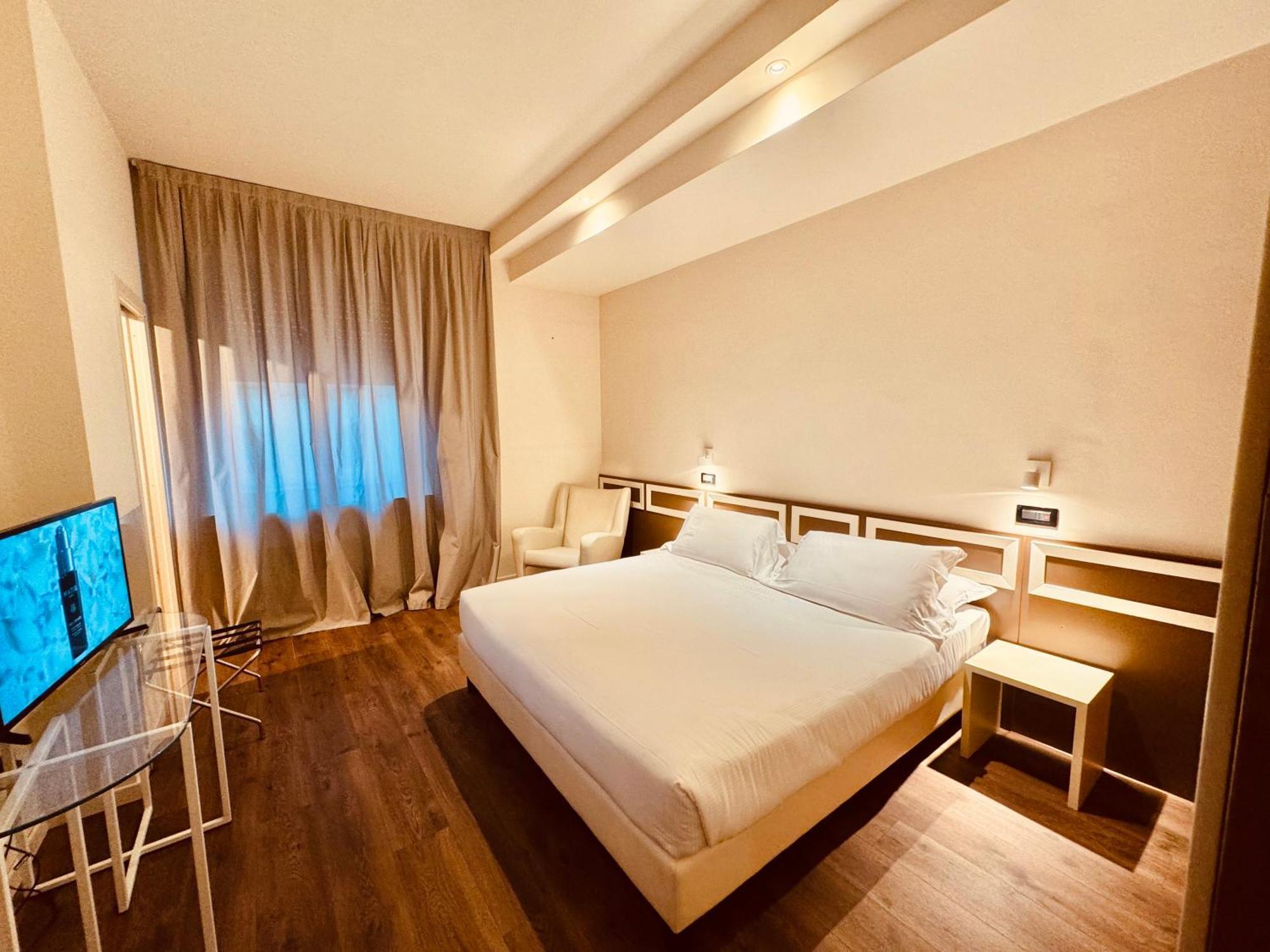 Hotel Pex Mantua Dış mekan fotoğraf