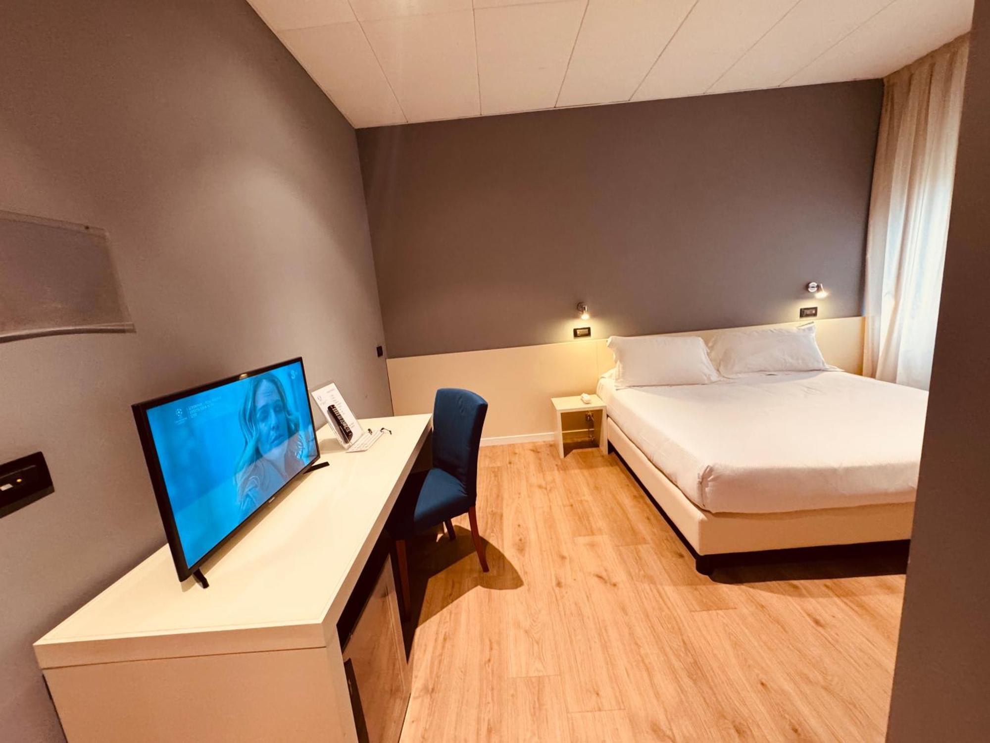 Hotel Pex Mantua Dış mekan fotoğraf