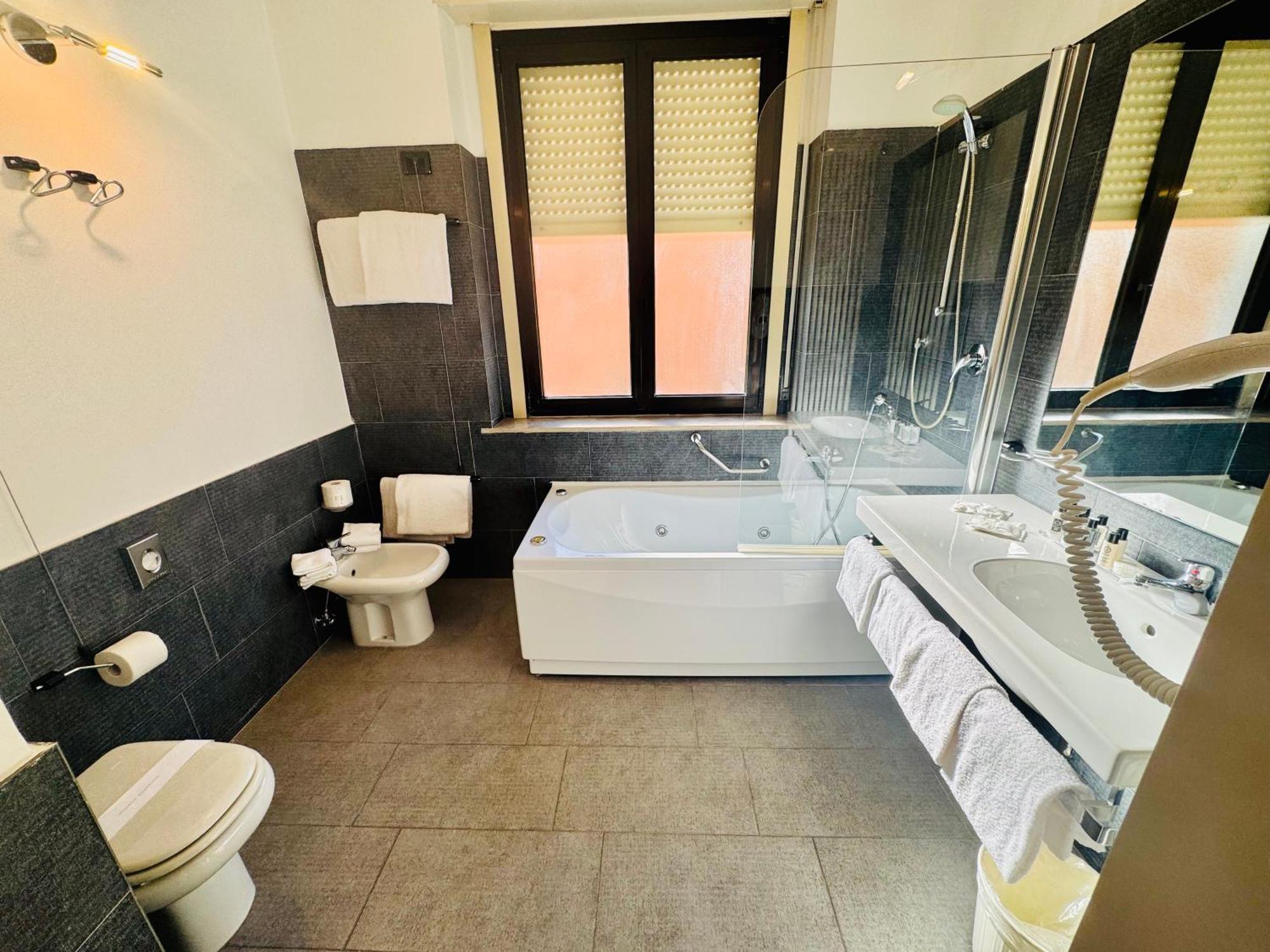 Hotel Pex Mantua Dış mekan fotoğraf